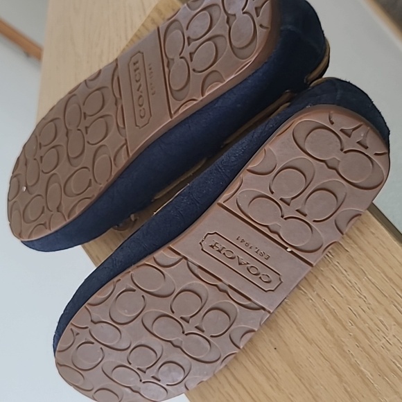 Coach Navy Antonia Moccasin Slippers with Tan Details - Picture 4 of 5